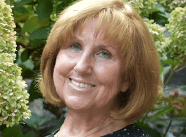 Patty Lynch headshot