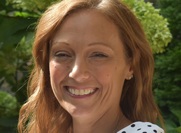 Stacey Powell headshot